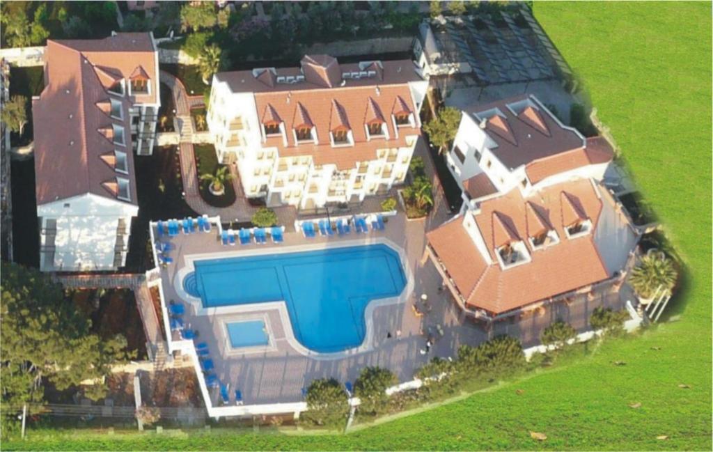 אולודניץ Hotel Leytur מראה חיצוני תמונה