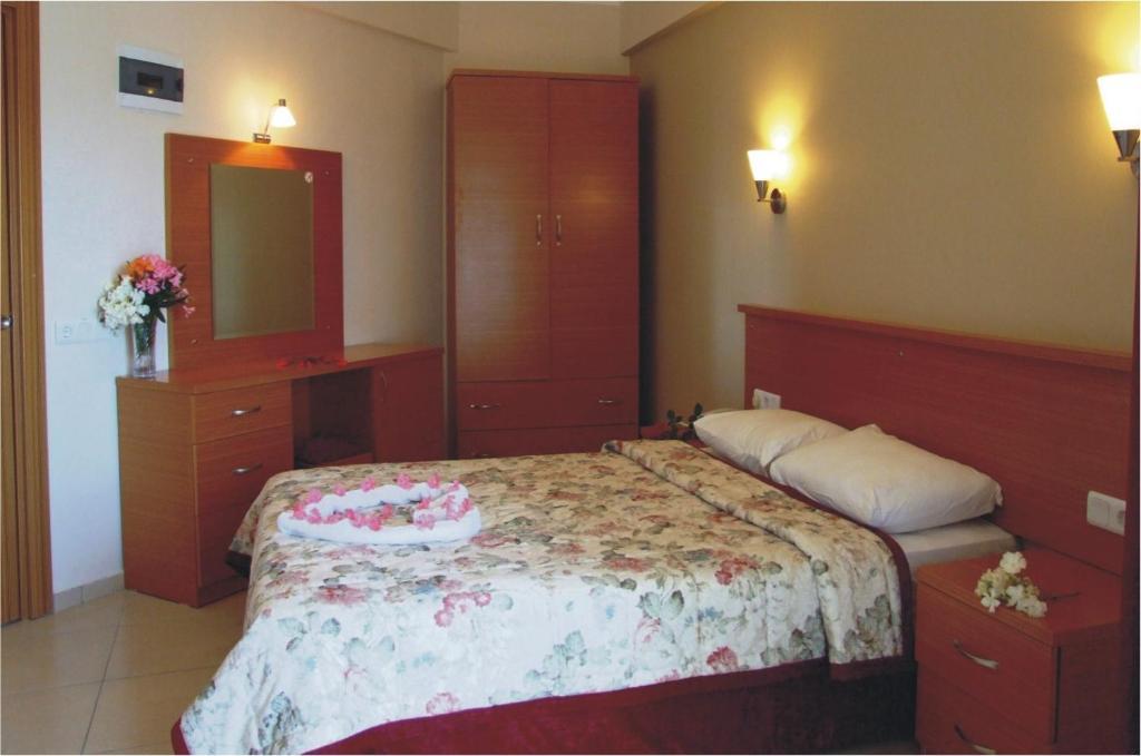 אולודניץ Hotel Leytur מראה חיצוני תמונה