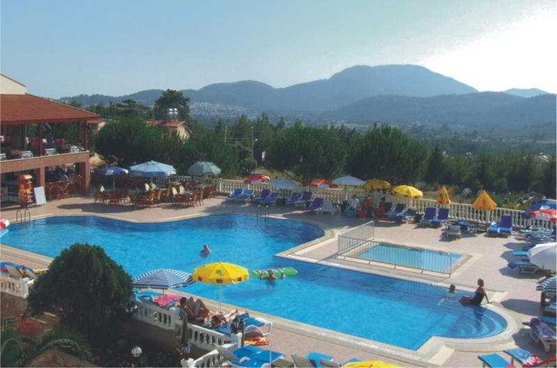 אולודניץ Hotel Leytur מראה חיצוני תמונה