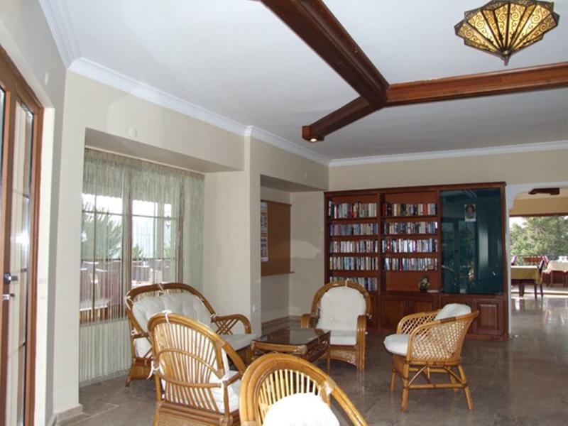 אולודניץ Hotel Leytur מראה חיצוני תמונה