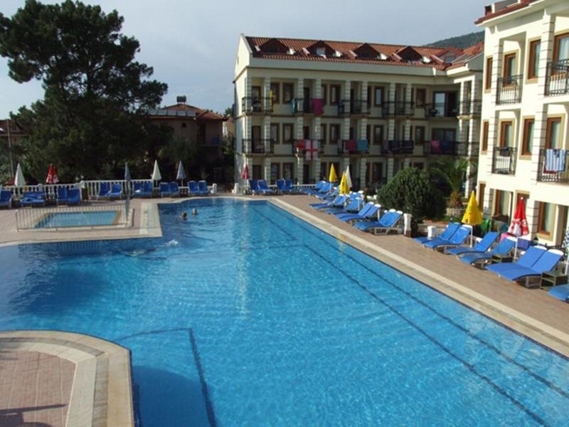 אולודניץ Hotel Leytur מראה חיצוני תמונה